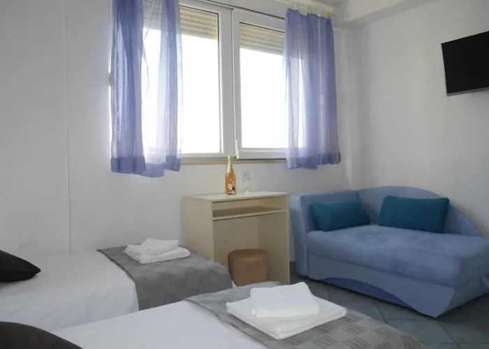 Two Bedroom 1 * Dugi Rat